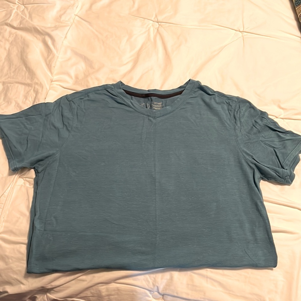 Mens set of Hylete T-shirts